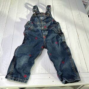 🍄18m Oshkosh Bogo choo-choo train denim overalls wpockets excellent condition